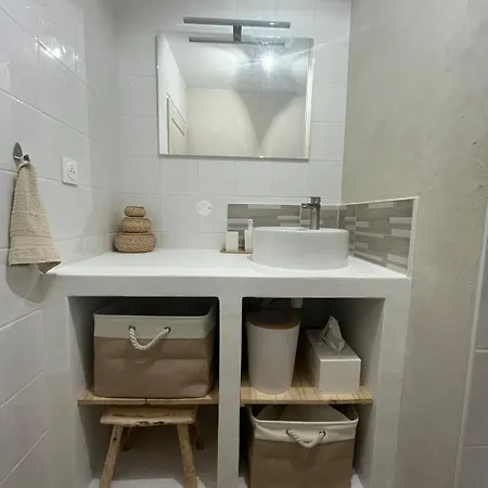 Daire Le Cocon De Kenna Au Centre Du Bourg