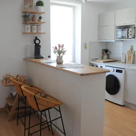 Apartment A 8min Du Parc Le Pal Le Cocon De Kenna Dompierre-sur-Besbre