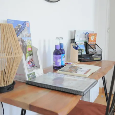 A 8min Du Parc Le Pal Le Cocon De Kenna Apartment Dompierre-sur-Besbre